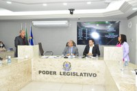 Parlamentares aprovam três projetos de Lei