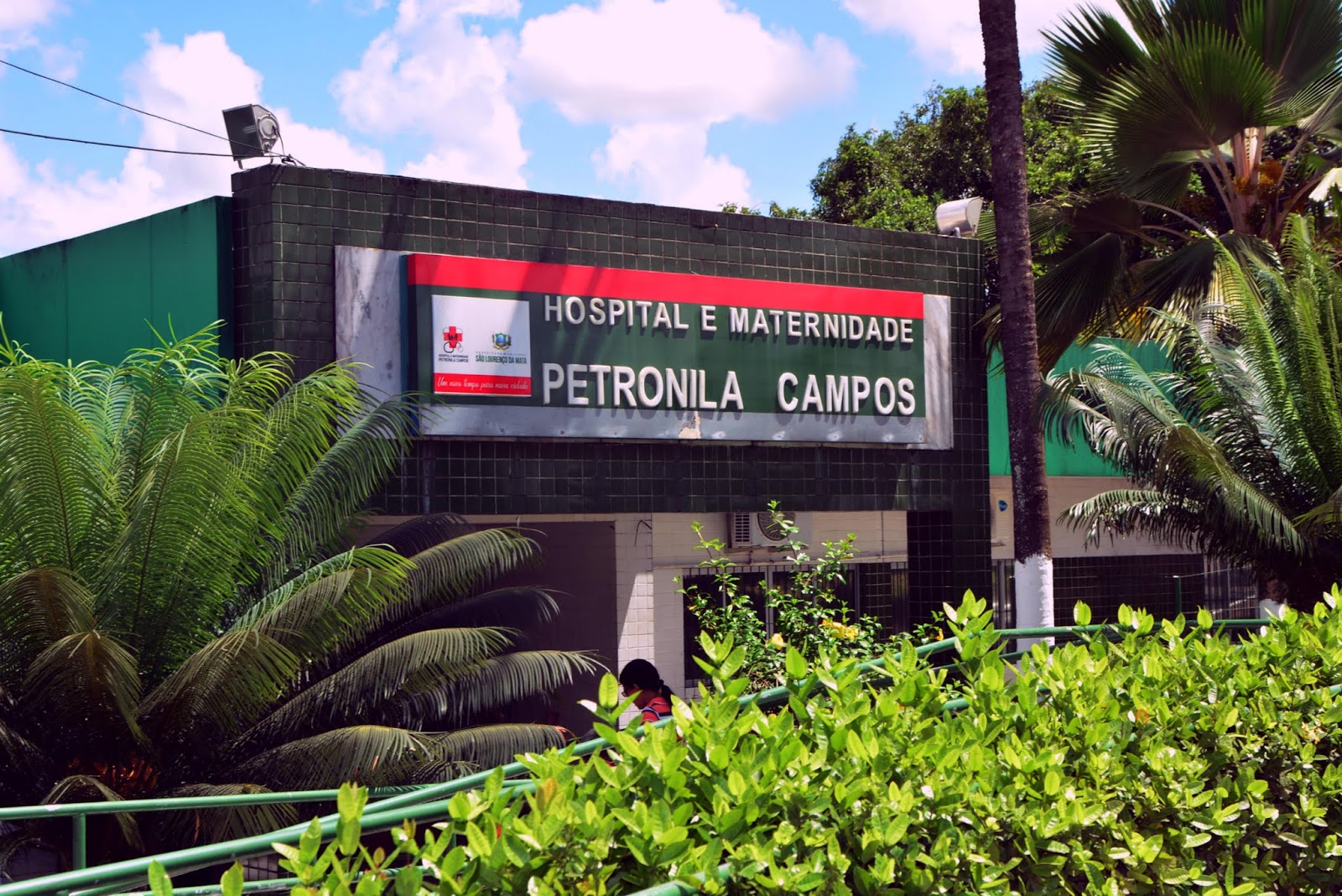 Vereadores realizam visita técnica no Hospital Petronila Campos